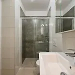 Black Apartman